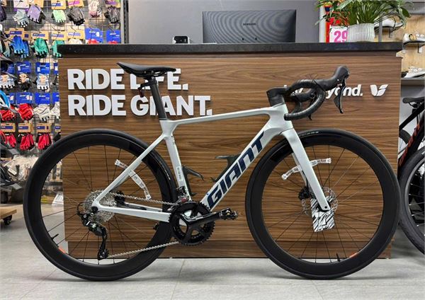 Xe đạp đua Giant PROPEL ADV 2+ 2026***